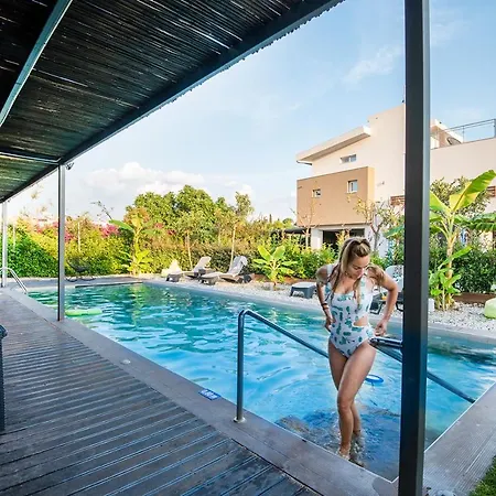 Enervillas Vip With Pool Bbq * Kato Alissos