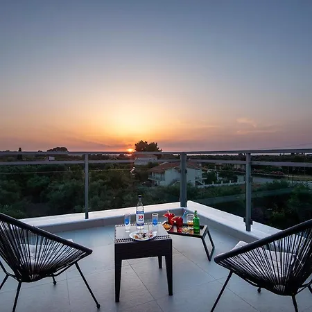 Enervillas Vip With Pool Bbq Villa