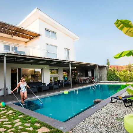 Enervillas Vip With Pool Bbq Kato Alissos