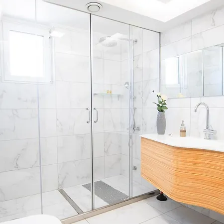 Enervillas Vip With Pool Bbq