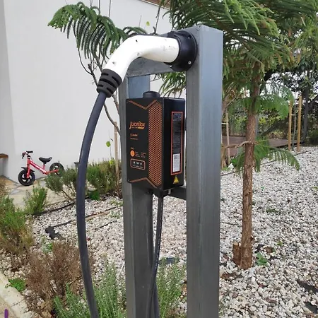 Enervillas Vip With Pool Bbq