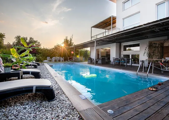 Enervillas Vip With Pool Bbq Kato Alissos