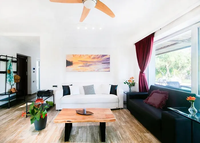 Enervillas Vip With Pool Bbq Villa