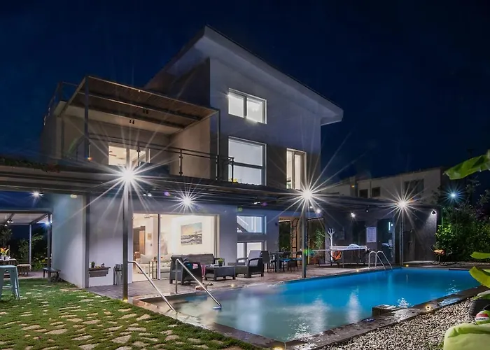 Villa Enervillas Vip With Pool Bbq