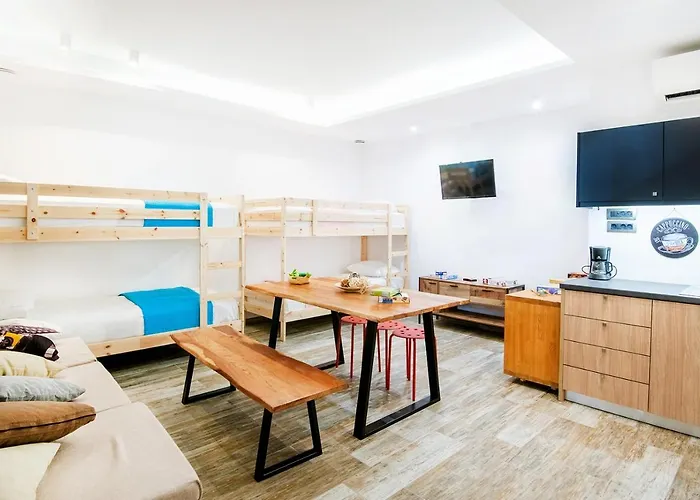 Enervillas Vip With Pool Bbq Villa *