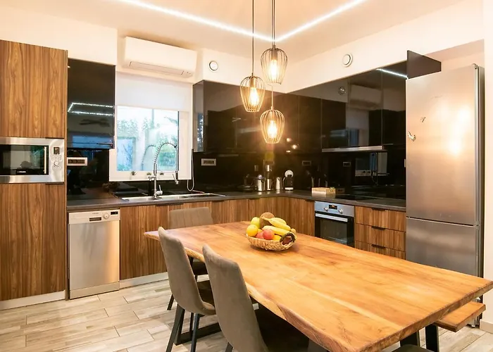 וילה Enervillas Vip With Pool Bbq *