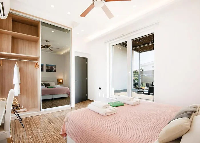 Enervillas Vip With Pool Bbq Kato Alissos